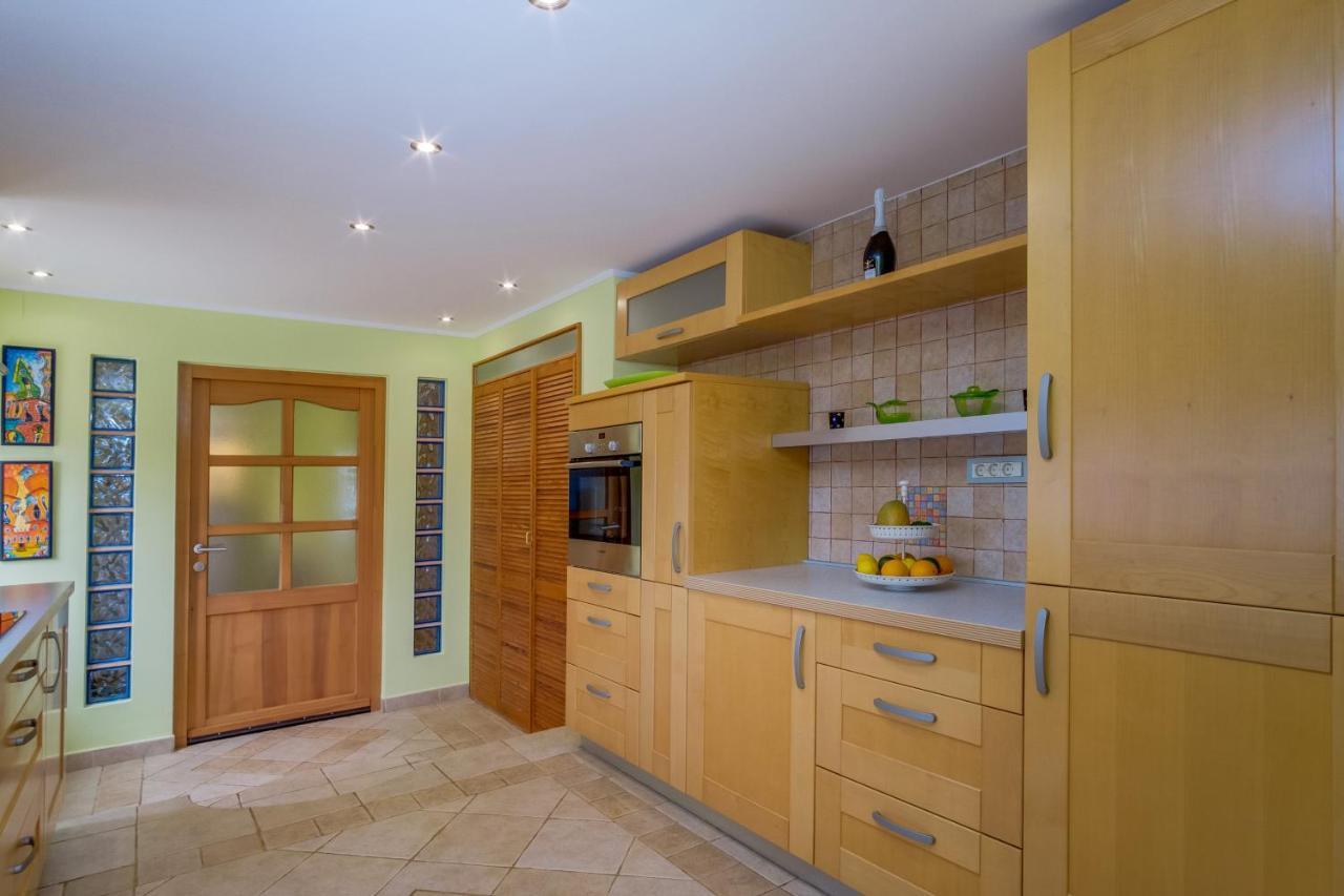 Isabela Apartamento Mali Lošinj Exterior foto