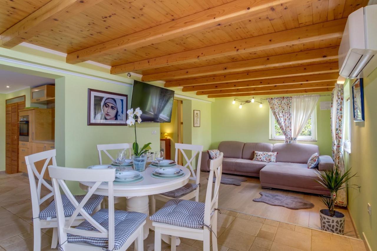 Isabela Apartamento Mali Lošinj Exterior foto